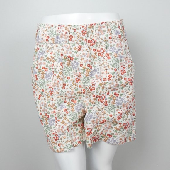 Levi's White with Red Floral Print Paperbag Elastic Waist Shorts Medium - Picture 4 of 10